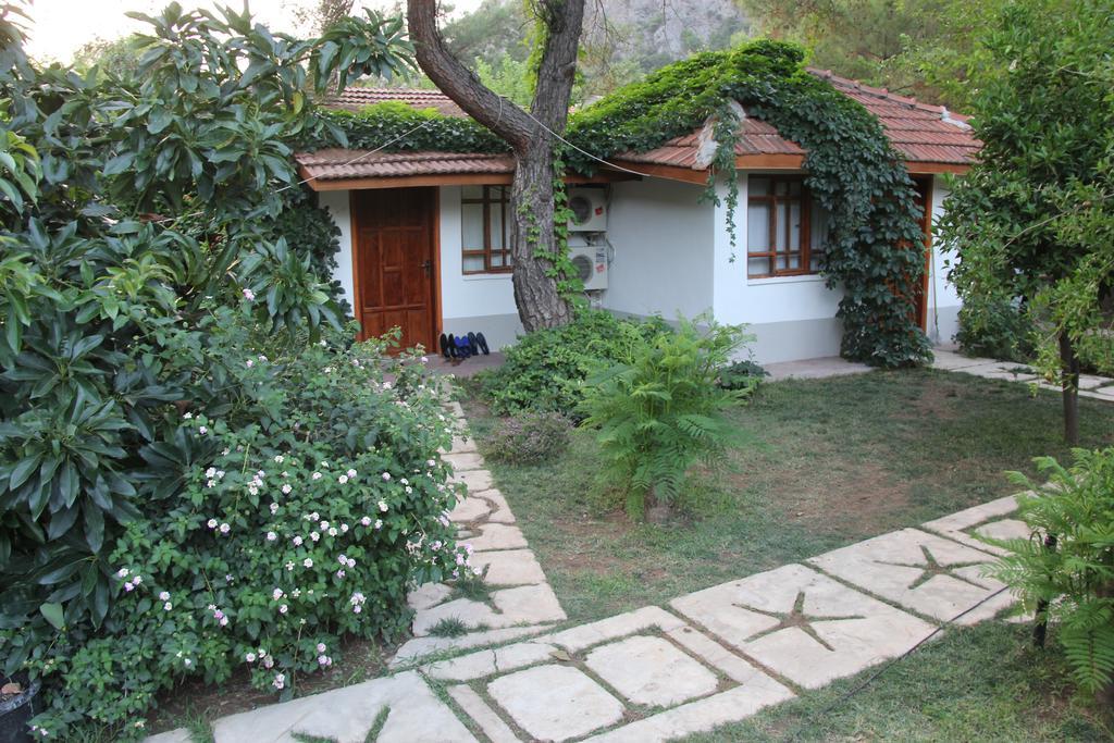 Arya Holiday Houses Çıralı Eksteriør bilde